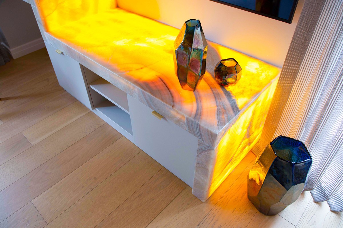 Honey onyx backlit table tops 2 Honey onyx backlit table tops 2