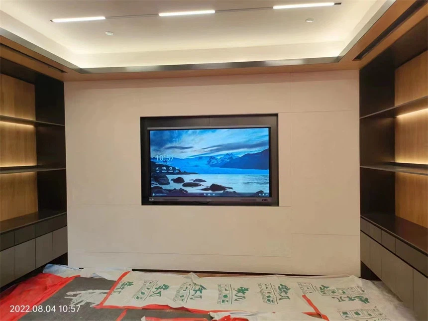 Limestone Wall Interior