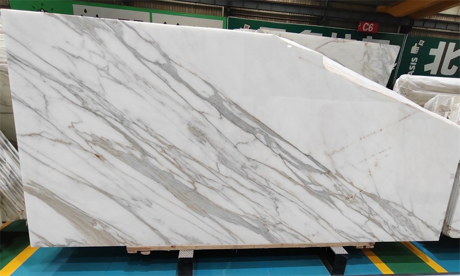 Natural Calacatta Gold Marble Slab