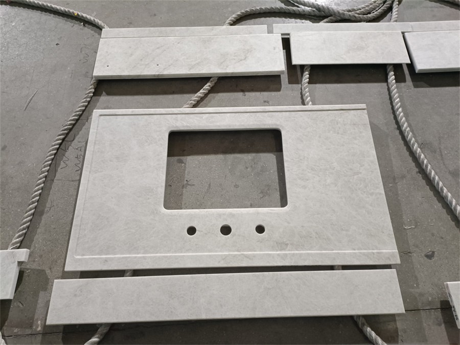 Minimalist And Elegant Spaces With Quartzite Vanity Tops