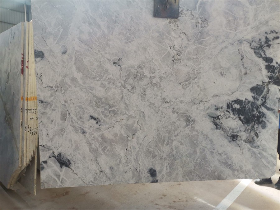 Quartzite Tiles Strong Elegant And Low Maintenance